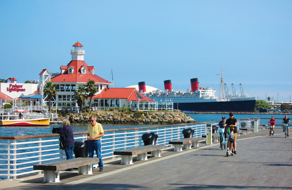 Parkers' Lighthouse and Queen Mary 2019